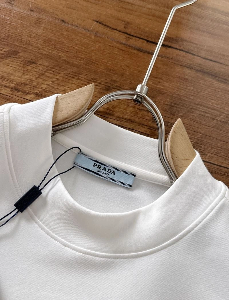 Prada T-Shirts Soft 169192