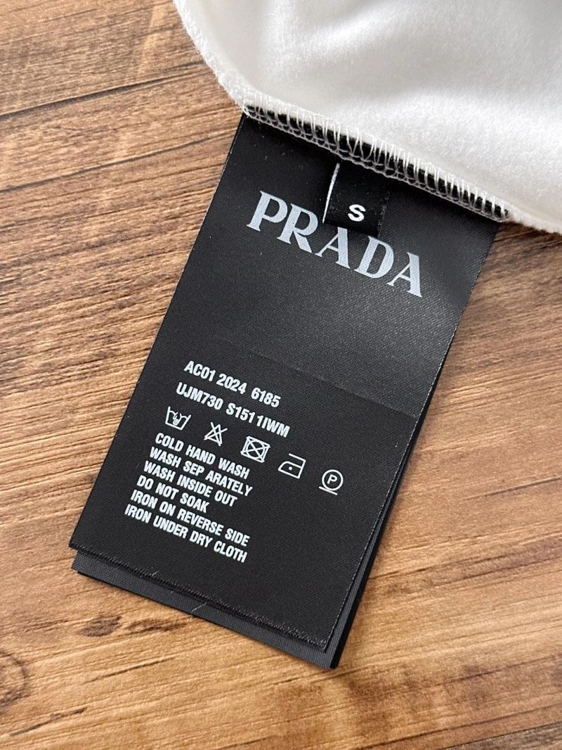 Prada T-Shirts Soft 169192