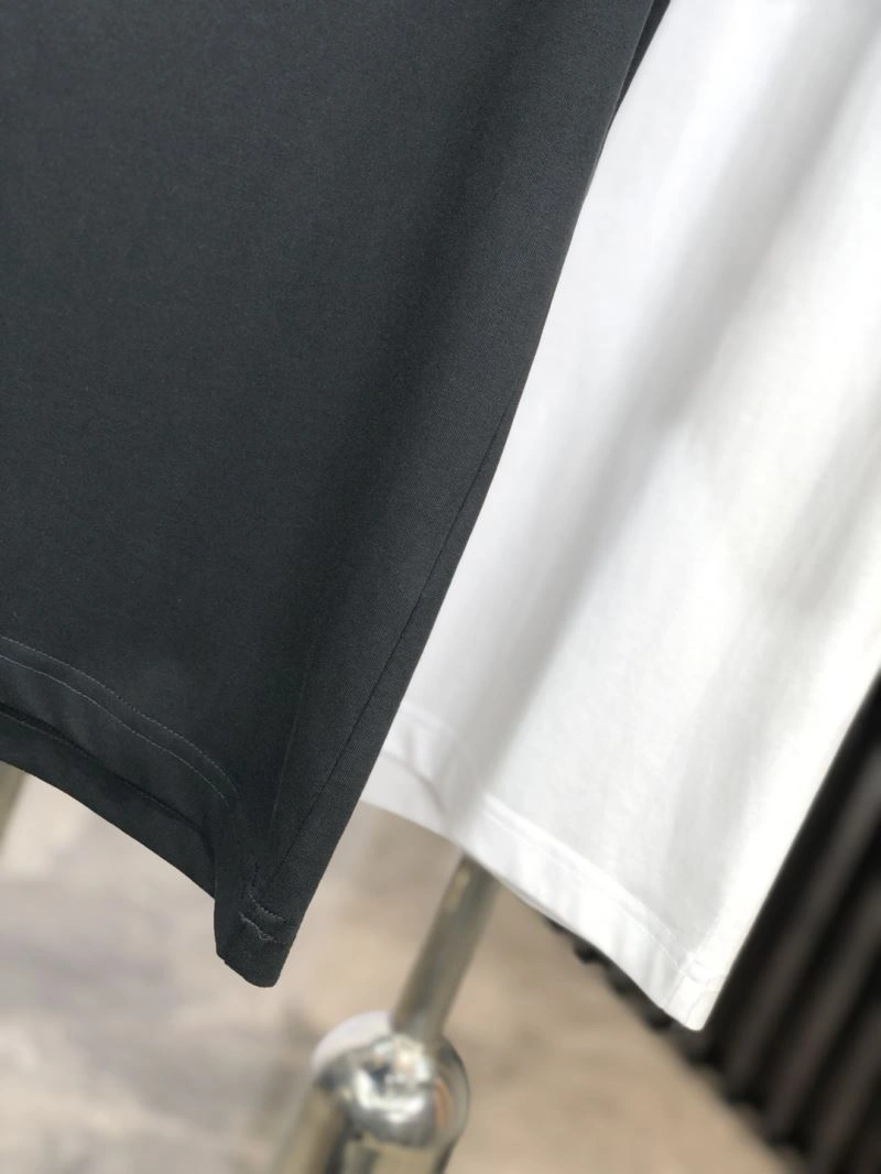 Prada T-Shirts Trendsetting 169118