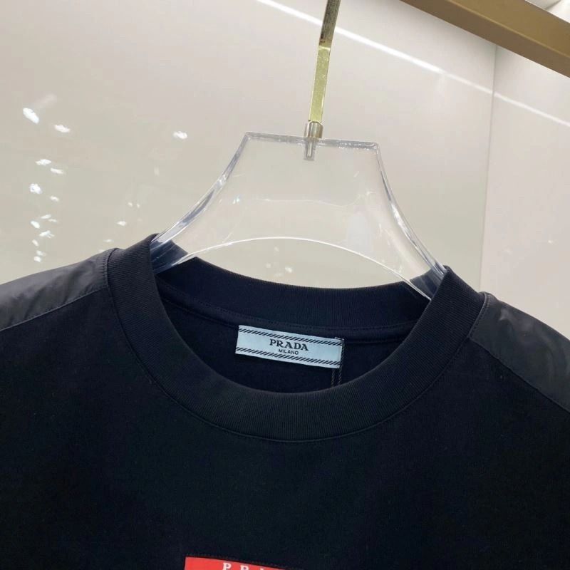 Trendy Prada T-Shirts 169115