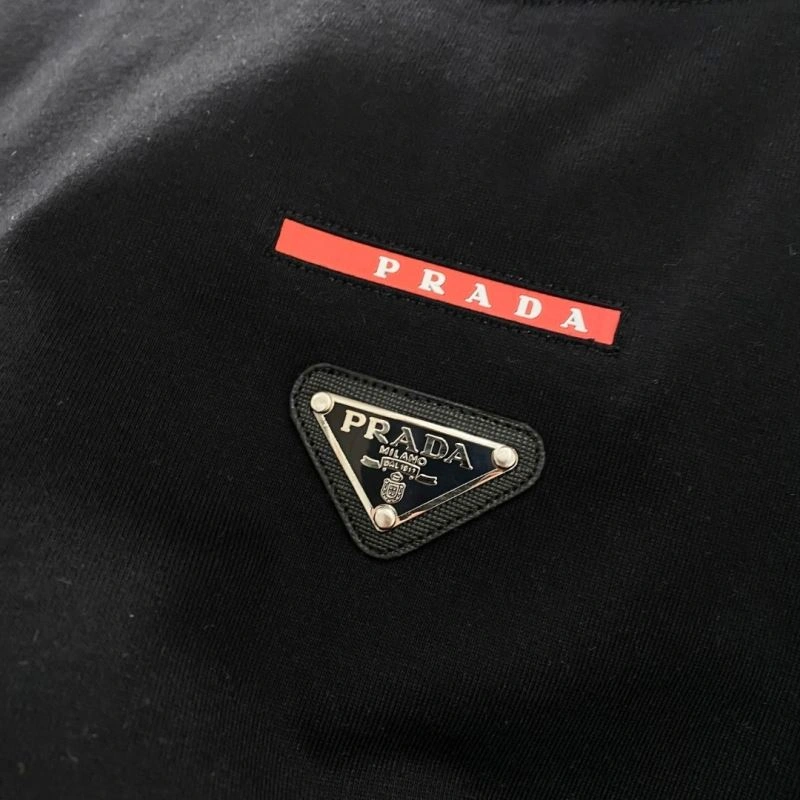 Trendy Prada T-Shirts 169115