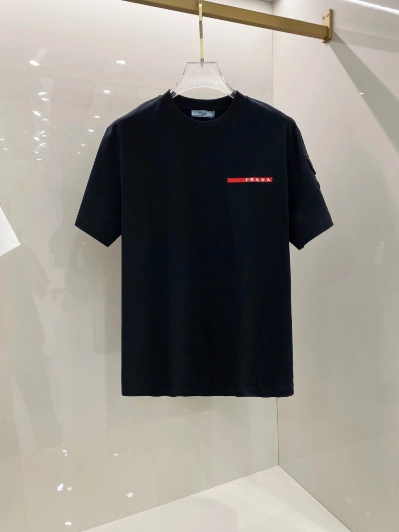 Prada T-Shirts Casual 169112