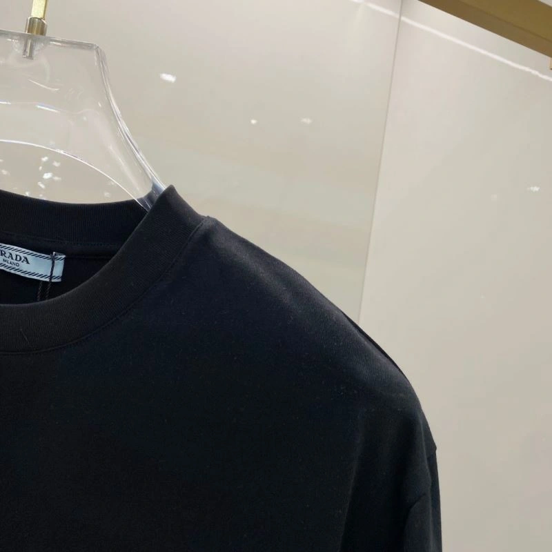 Prada T-Shirts Casual 169112
