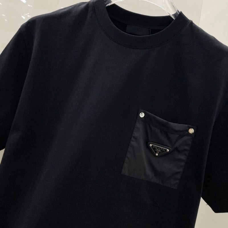 Supportive Prada T-Shirts 169152
