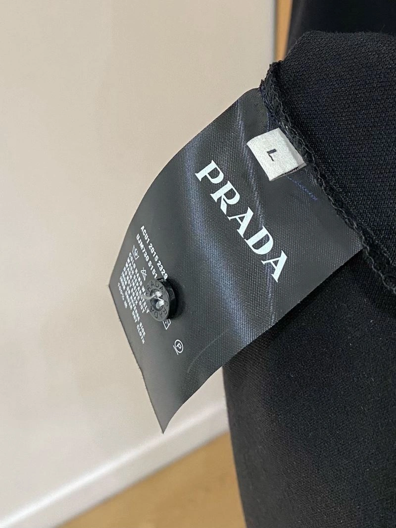 Prada T-Shirts Fashionable 169105