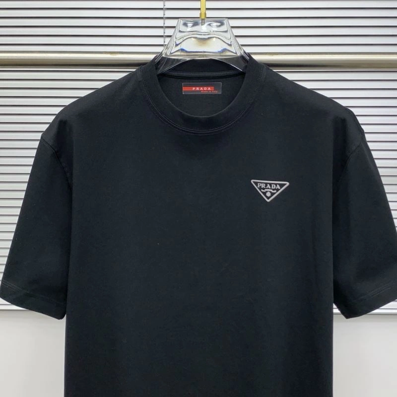 Prada T-Shirts Classic 169146