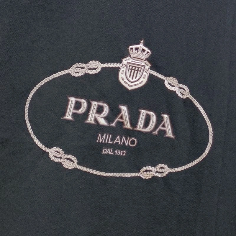 Prada T-Shirts Classic 169146