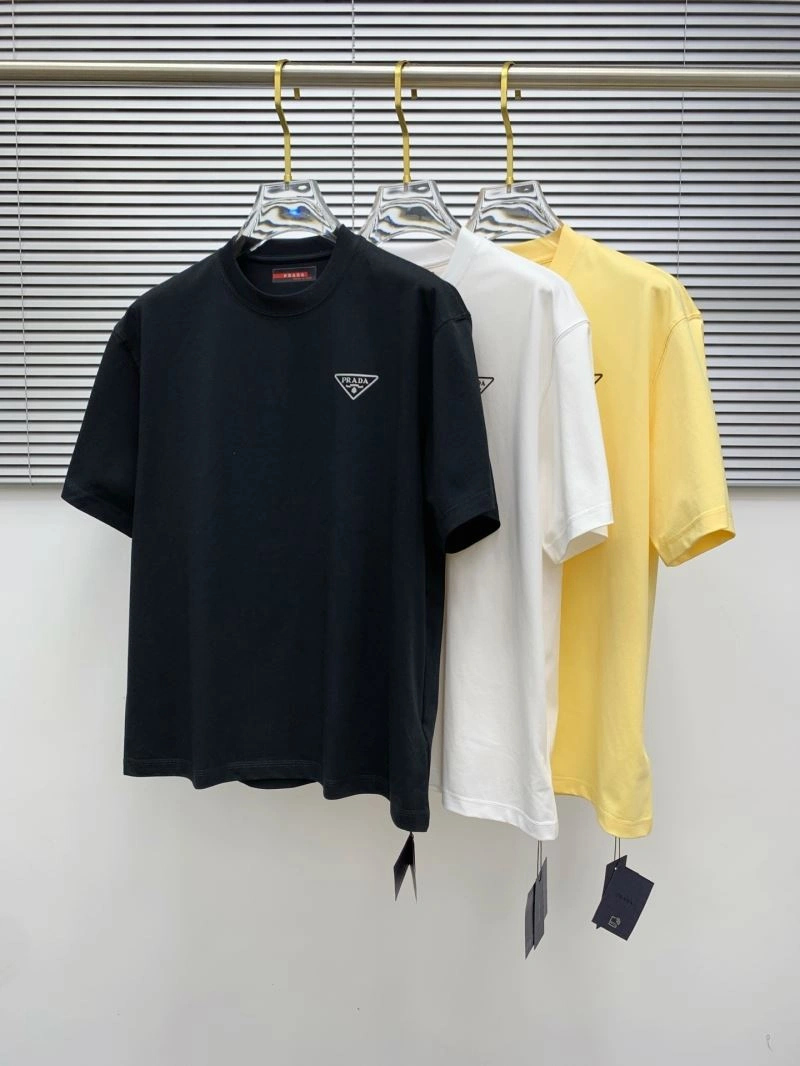 Sustainable Prada T-Shirts 169103