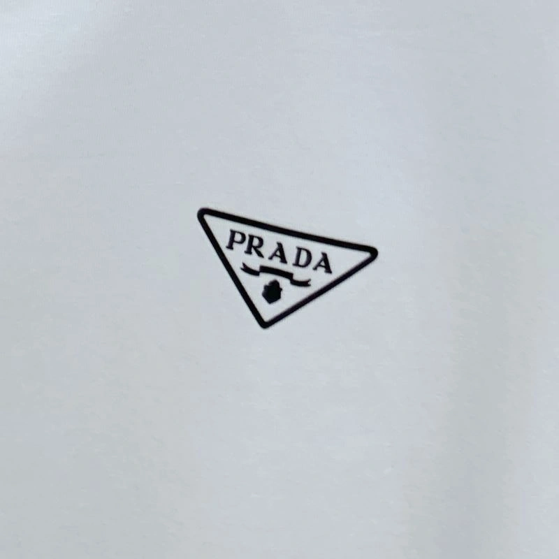 Sustainable Prada T-Shirts 169103