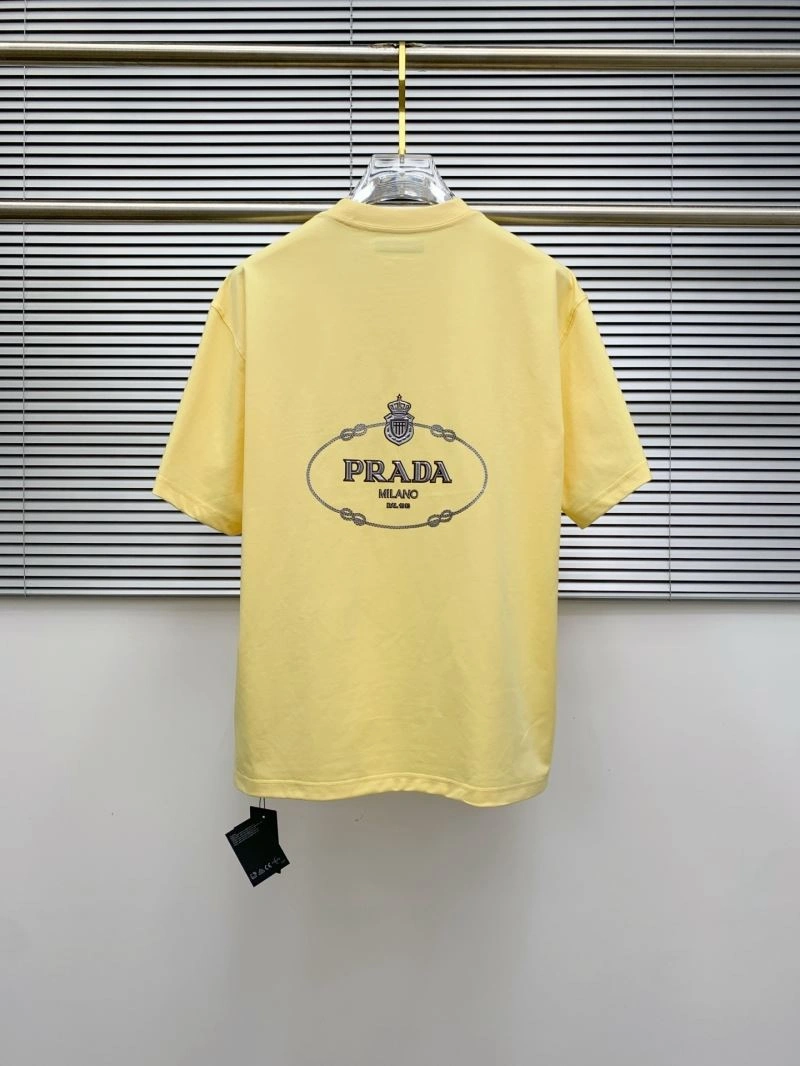 Prada T-Shirts Cozy 169099
