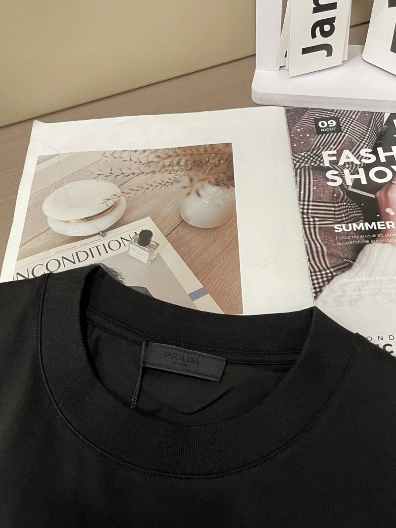 TimelessDesign Prada T-Shirts 169139