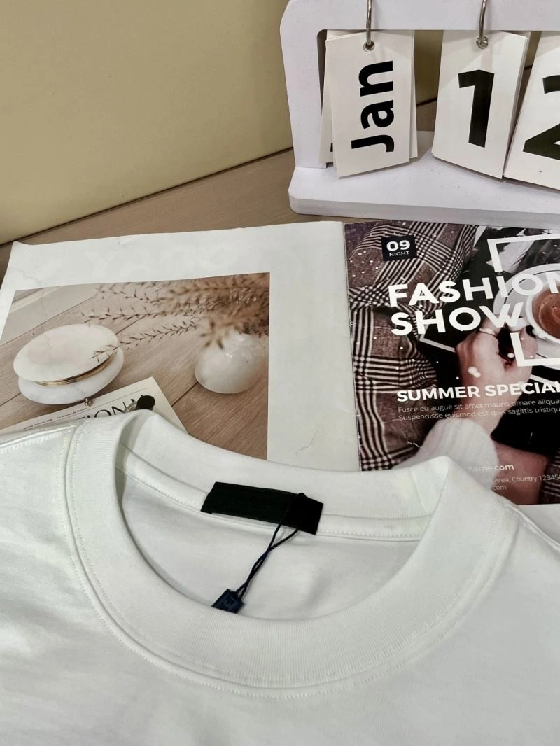 Prada T-Shirts Durable 169095
