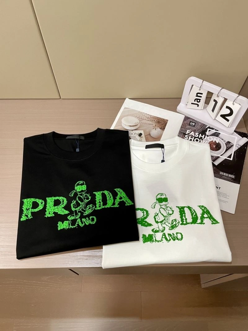 Prada T-Shirts Durable 169095
