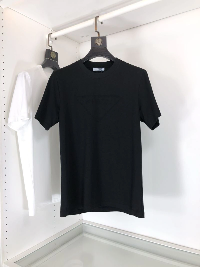 Prada T-Shirts UrbanStyle 169091
