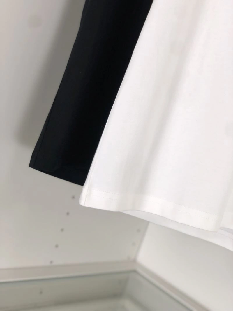 Prada T-Shirts UrbanStyle 169091