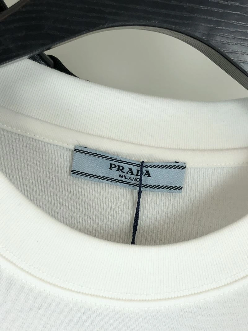 Prada T-Shirts UrbanStyle 169091