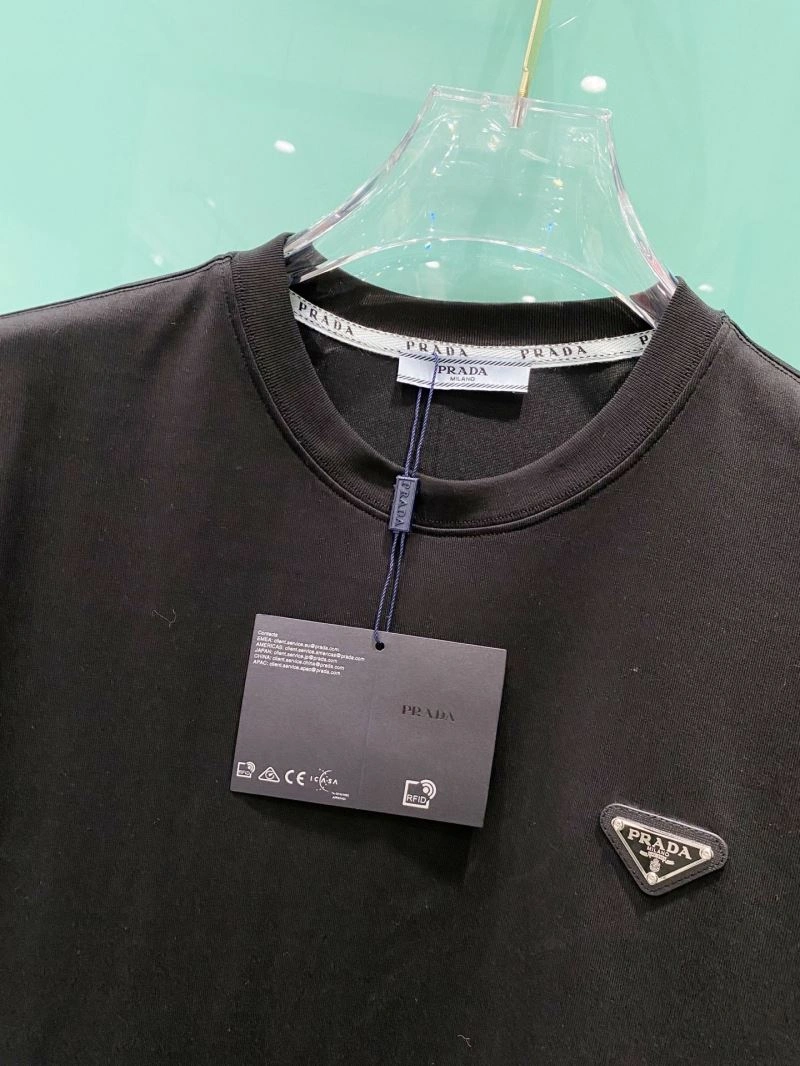 HighPerformance Prada T-Shirts 169086