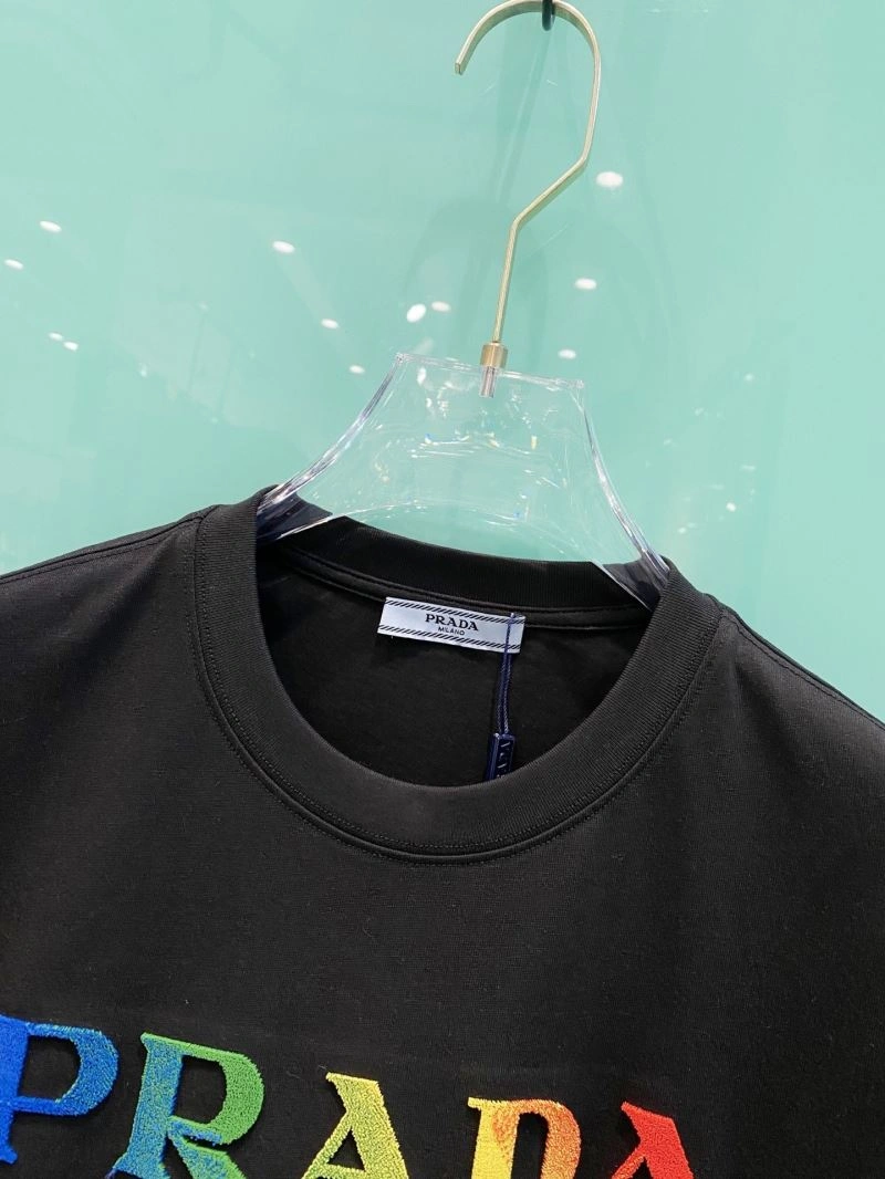 Prada T-Shirts Snug 169080