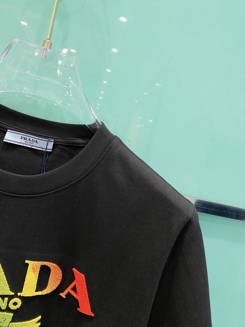 Prada T-Shirts Snug 169080