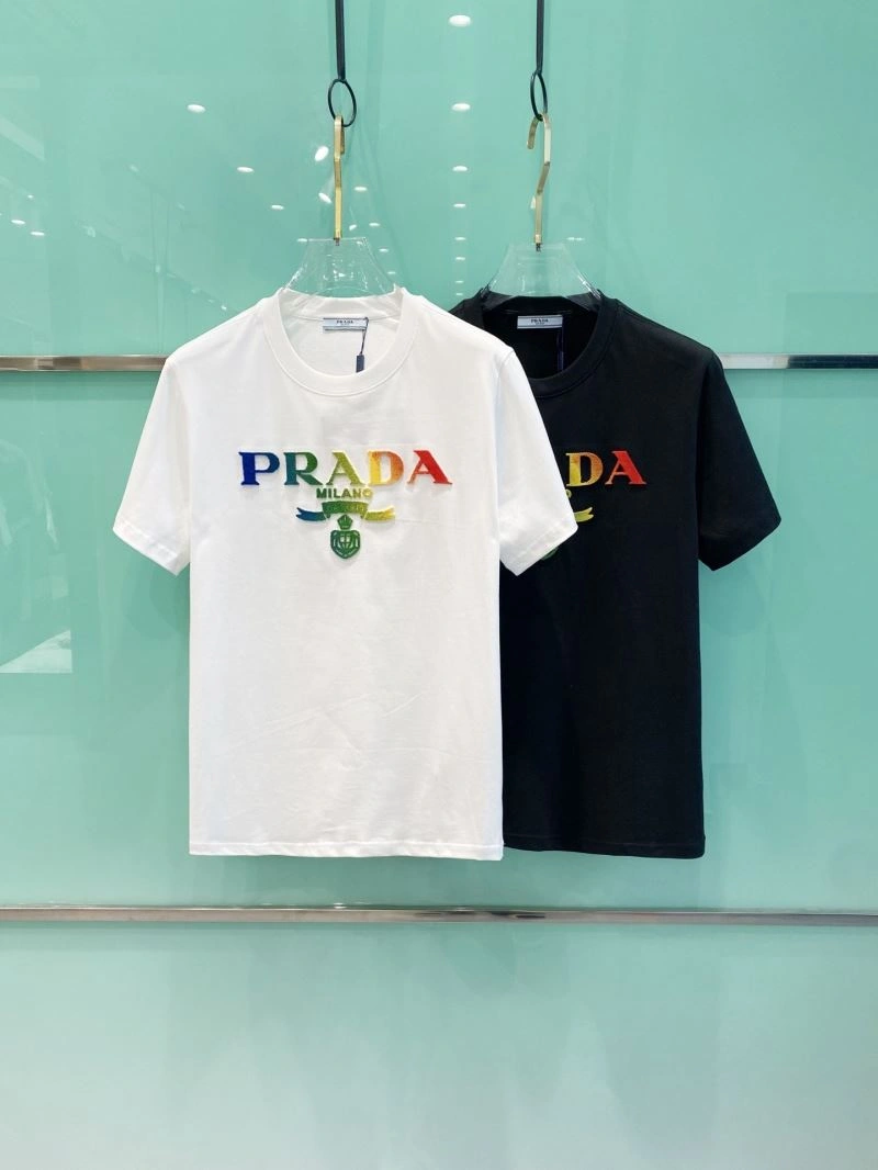Prada T-Shirts Snug 169080