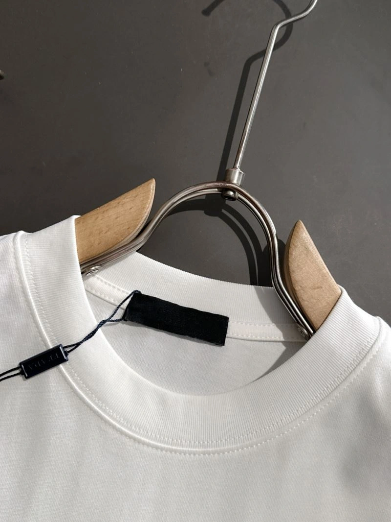 TravelReady Prada T-Shirts 169077