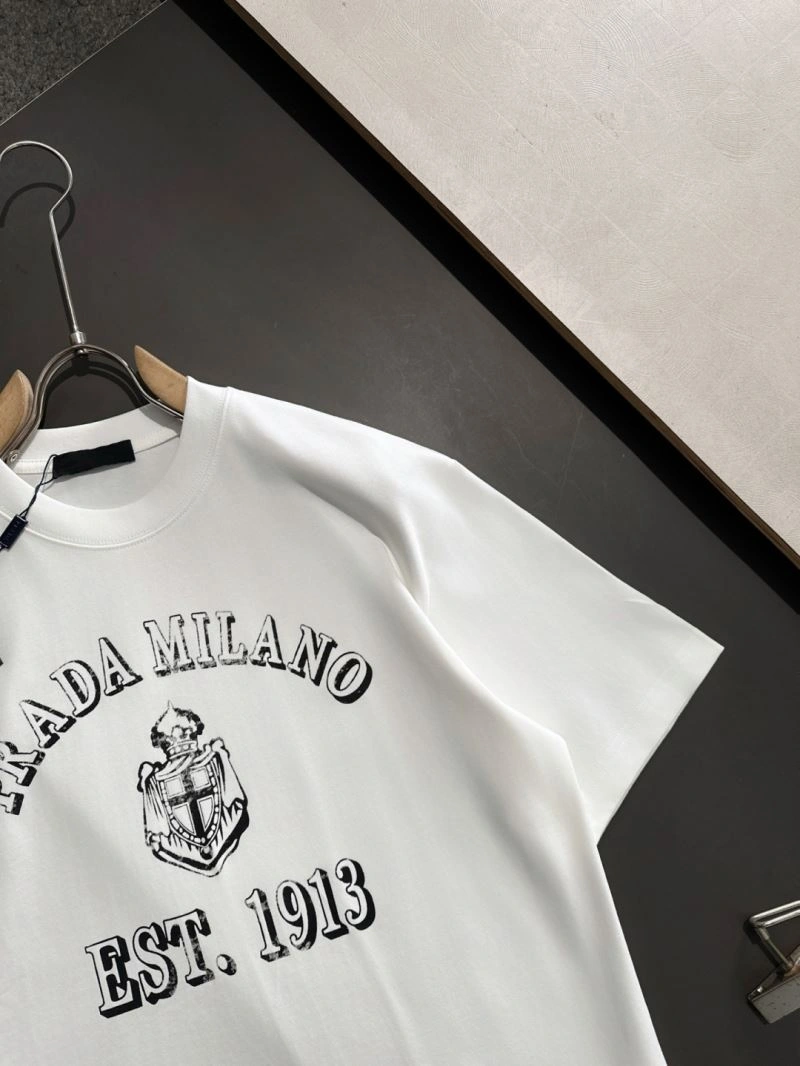 TravelReady Prada T-Shirts 169077