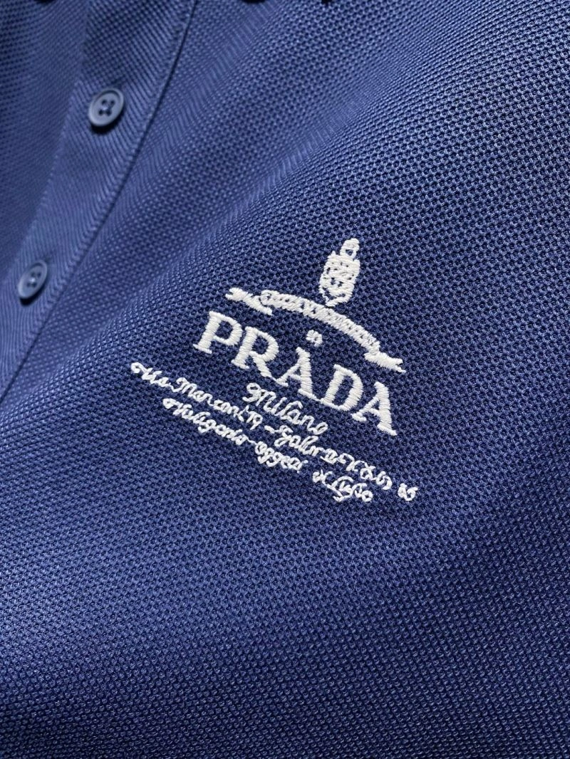 Prada T-Shirts Timeless 169116