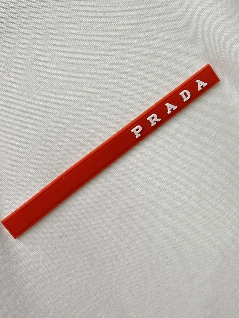 Prada T-Shirts Trendsetting 169109
