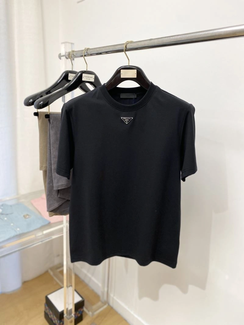 Prada T-Shirts RelaxedFit 169098