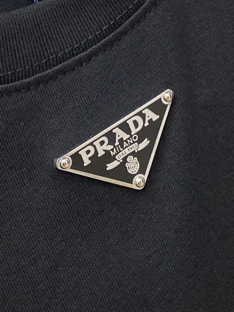 Prada T-Shirts RelaxedFit 169098