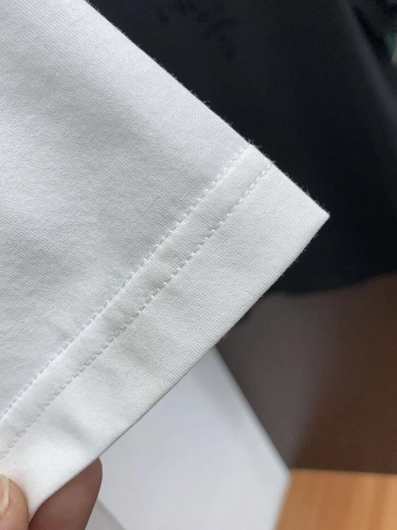 Prada T-Shirts GoAnywhere 169061