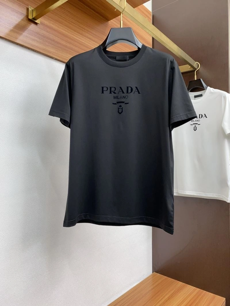 Fashionable Prada T-Shirts 169064