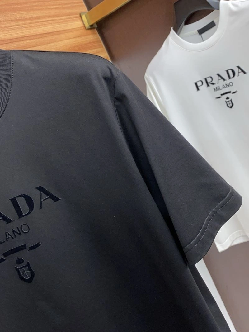 Fashionable Prada T-Shirts 169064