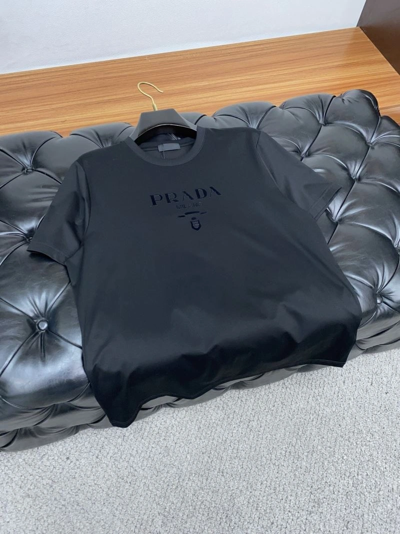 Fashionable Prada T-Shirts 169064