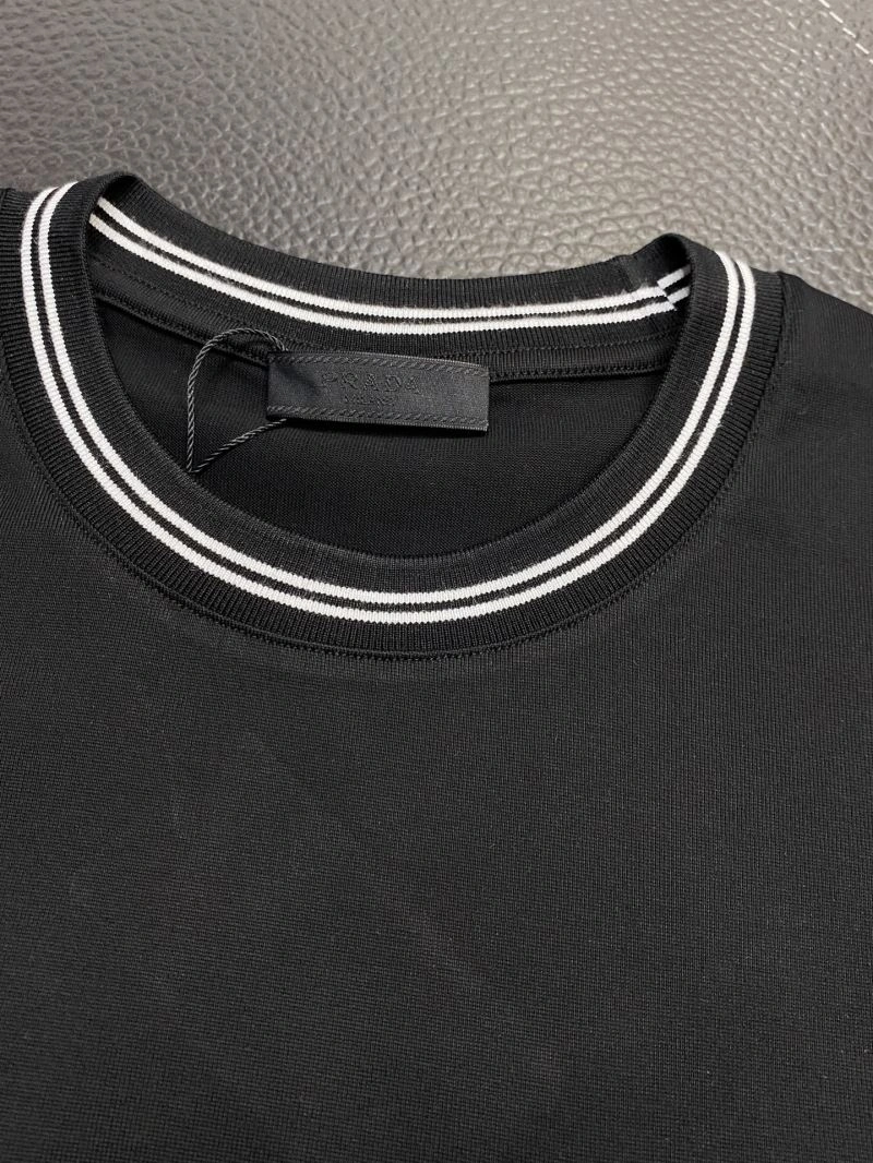 Upgraded Prada T-Shirts 169062