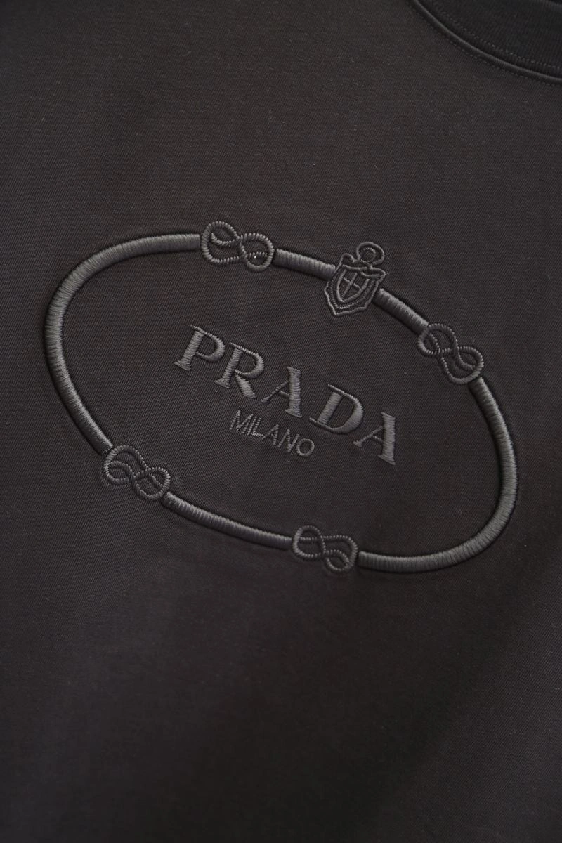 FlexibleFit Prada T-Shirts 169058