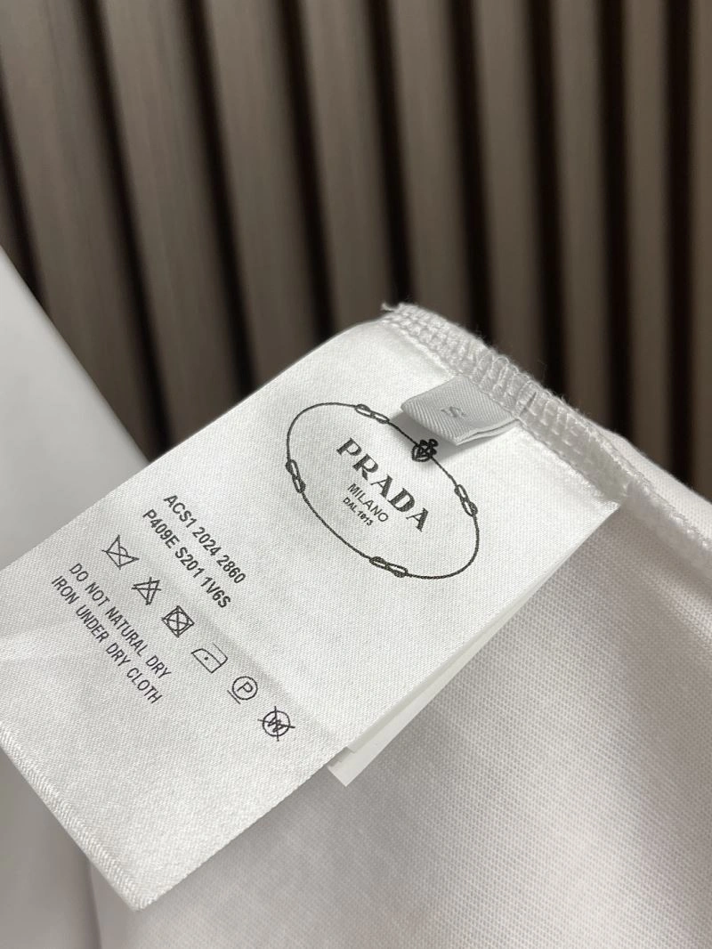 Attractive Prada T-Shirts 169055