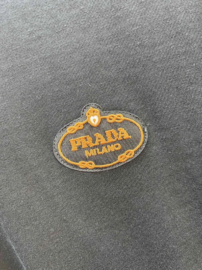 Chic Prada T-Shirts 169052