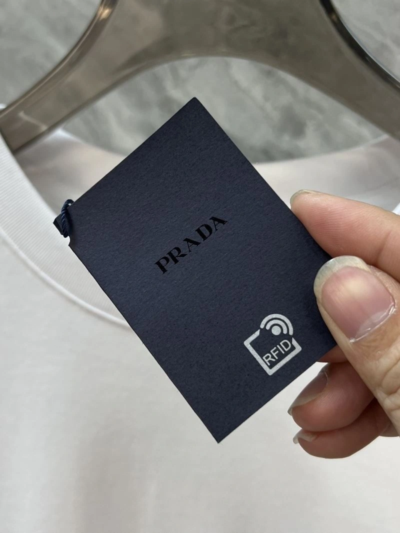 MoistureWicking Prada T-Shirts 169051