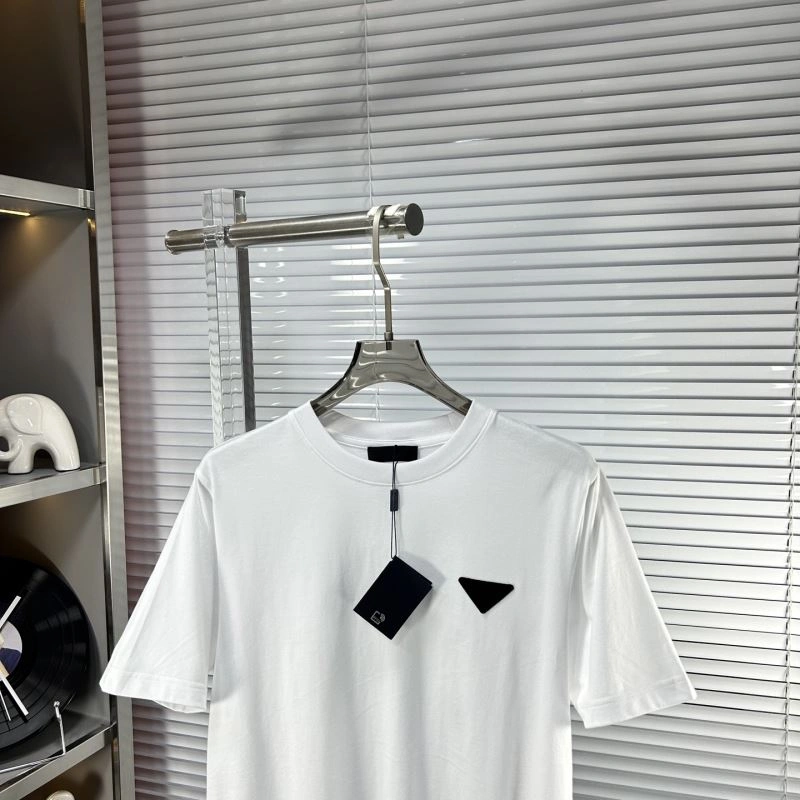 SmartChoice Prada T-Shirts 169047