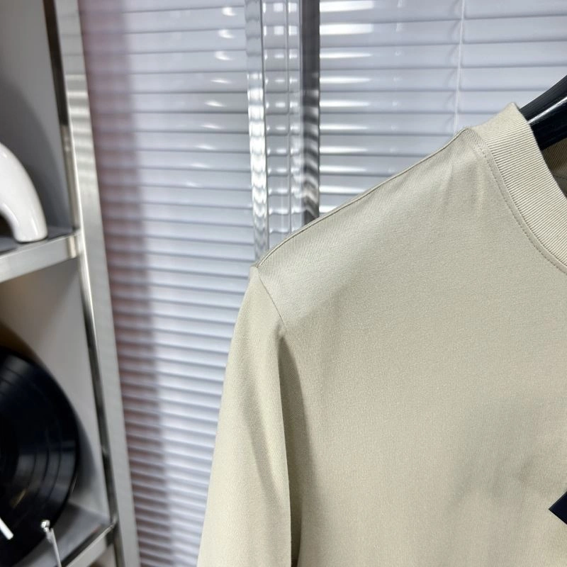 Prada T-Shirts Neat 169043