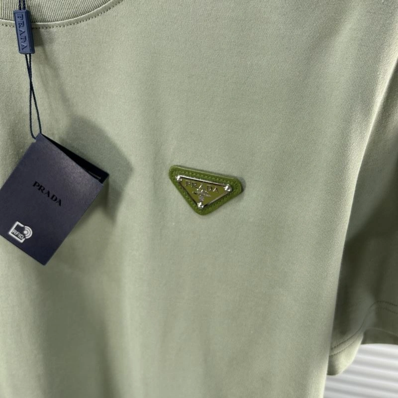 Prada T-Shirts Snug 169082