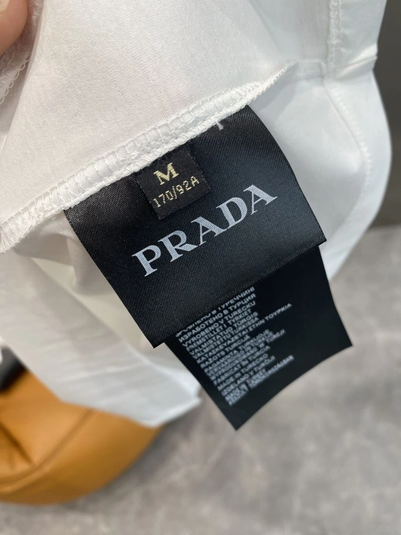 Prada T-Shirts Chic 168741