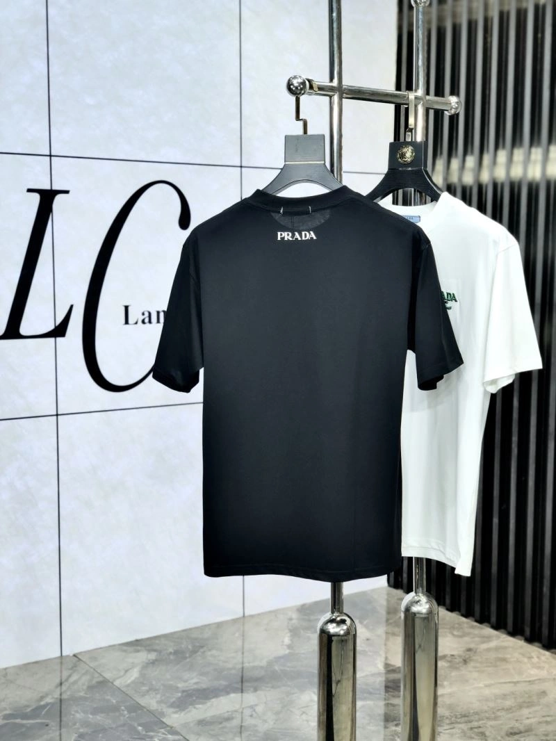Prada T-Shirts UrbanStyle 168728