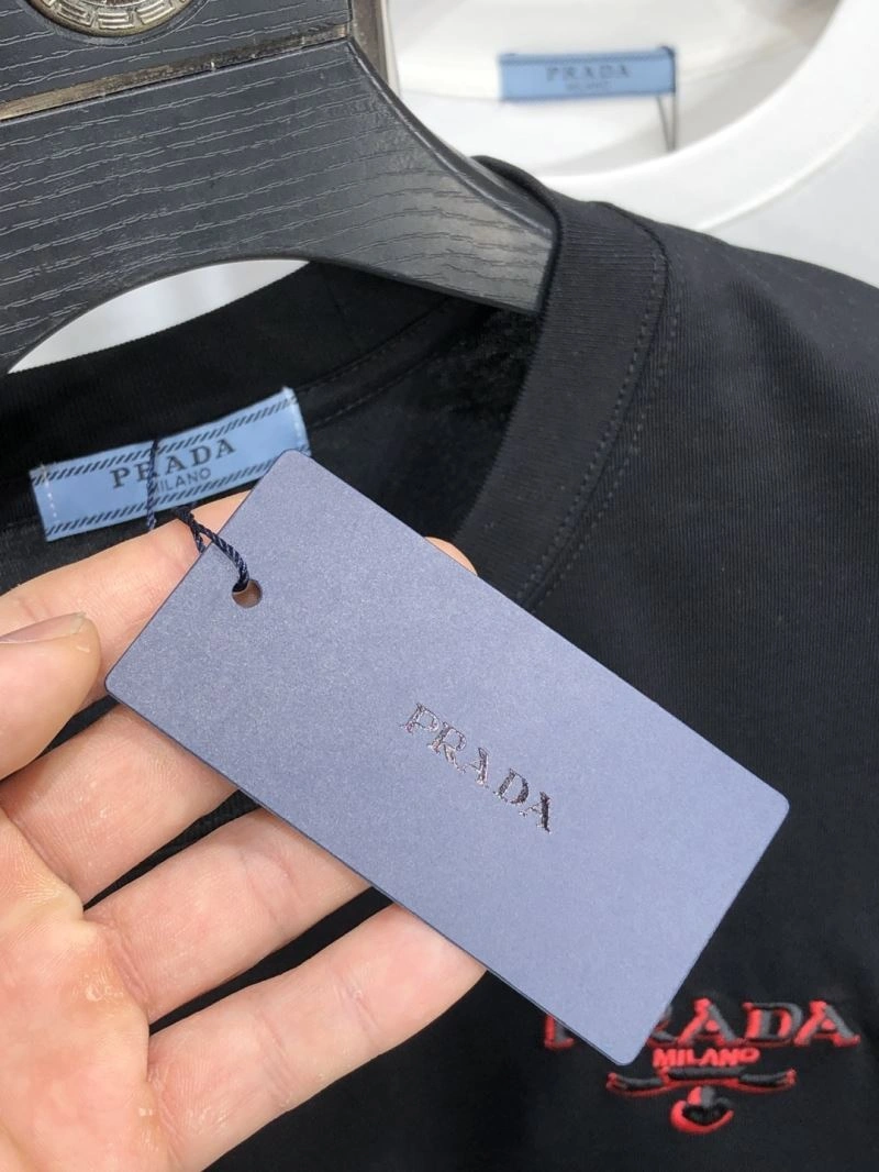 Prada T-Shirts UrbanStyle 168728