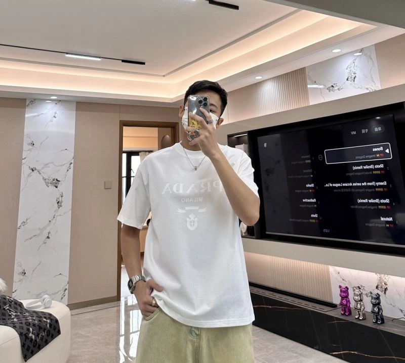 FreshLook Prada T-Shirts 168718