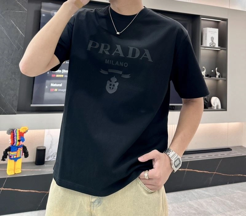 Unique Prada T-Shirts 168714