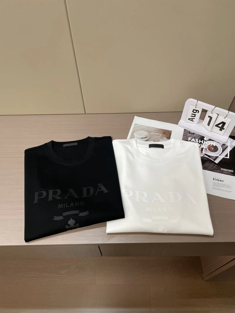 Unique Prada T-Shirts 168714