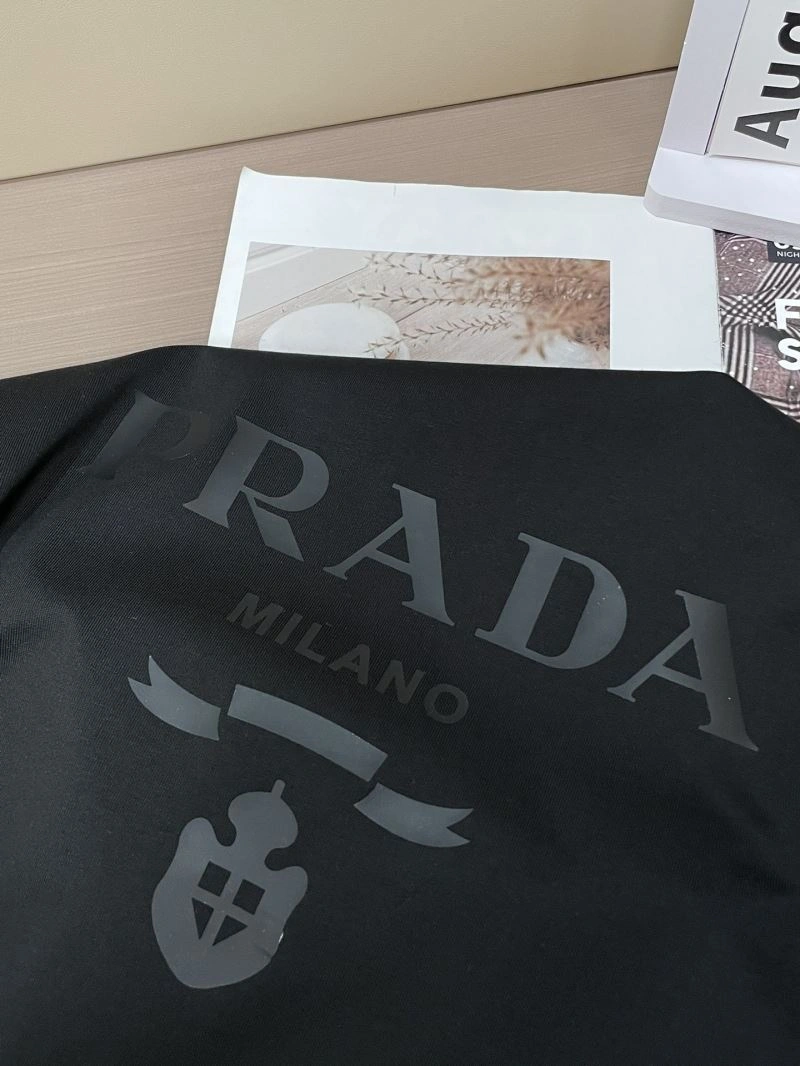Unique Prada T-Shirts 168714