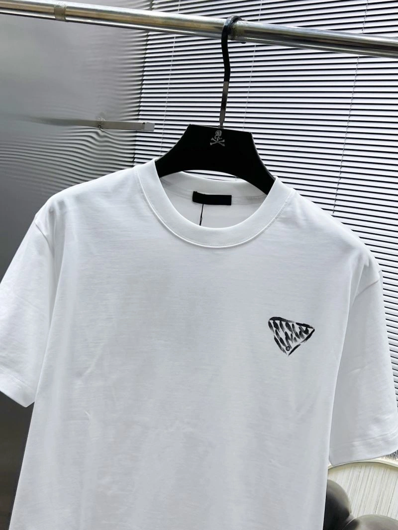 Prada T-Shirts Affordable 168707